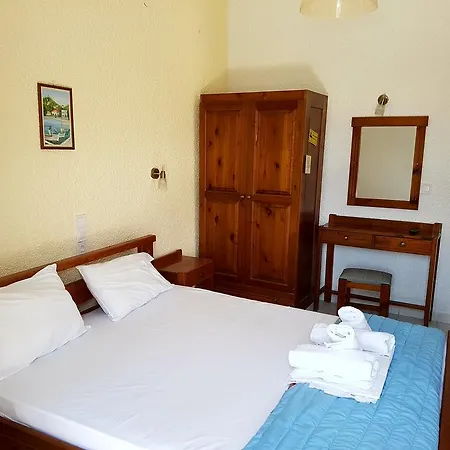 Little Bay Apartment Stavrós