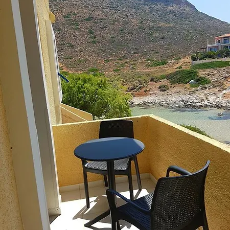 Little Bay Apartment Stavrós